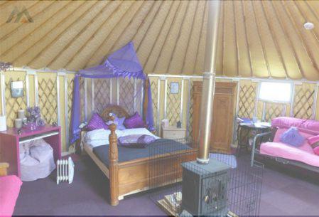 outdoor yurt tent